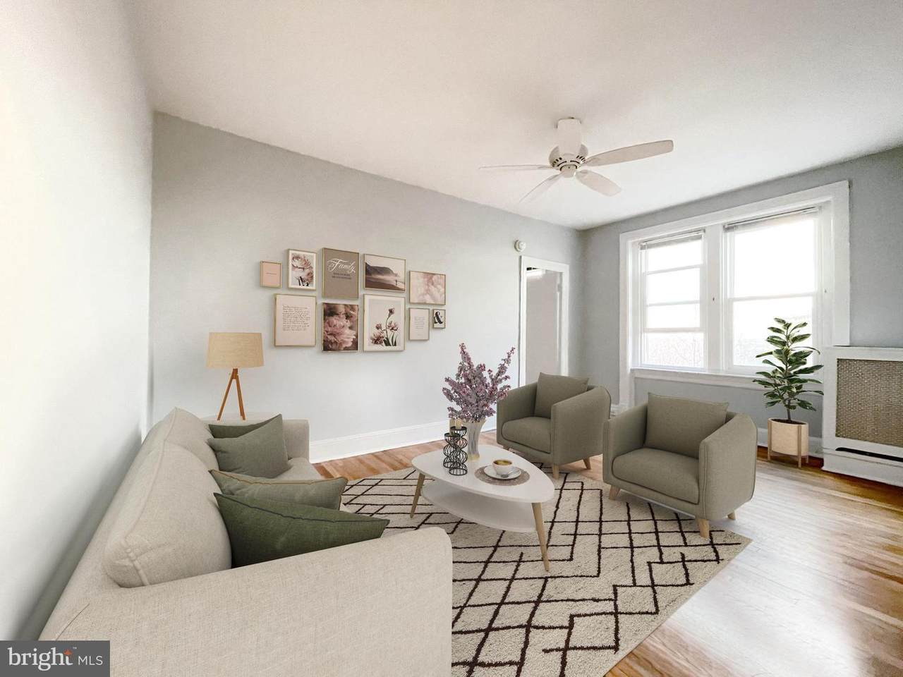 1901 Columbia Road - Photo 1