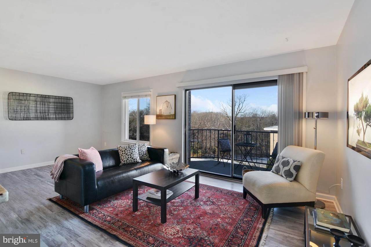 6994 Hanover Parkway - Photo 1