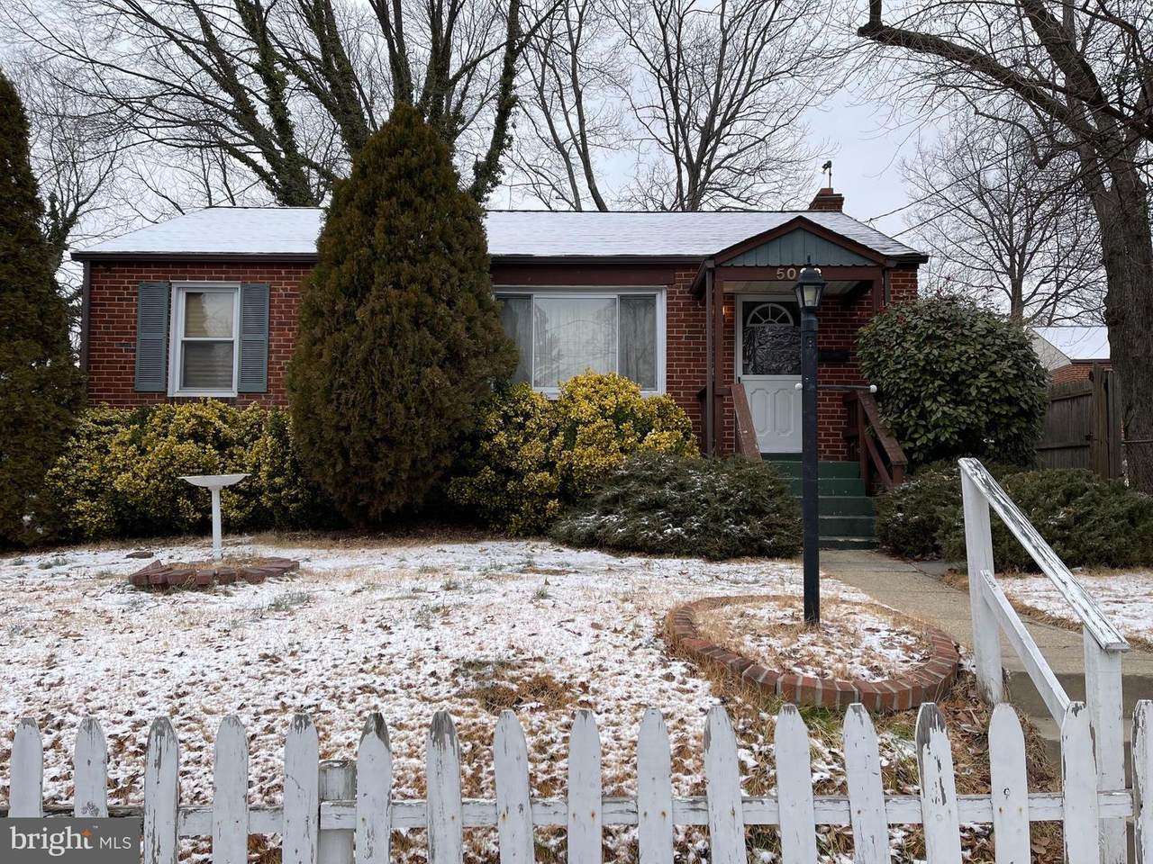 5028 Mineola Road - Photo 1