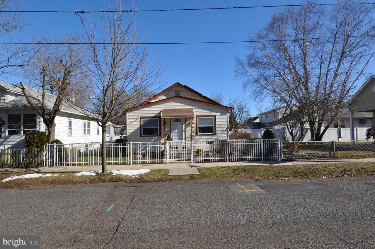 146 Overlook Avenue - Photo 1