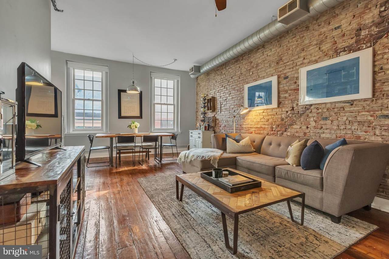 36 Strawberry Street - Photo 1
