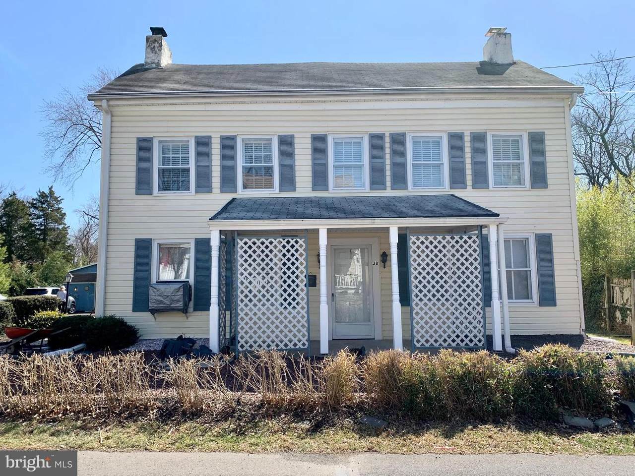 38 Maple Avenue - Photo 1