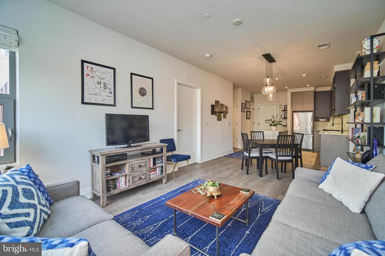 900 11TH Street - Photo 1