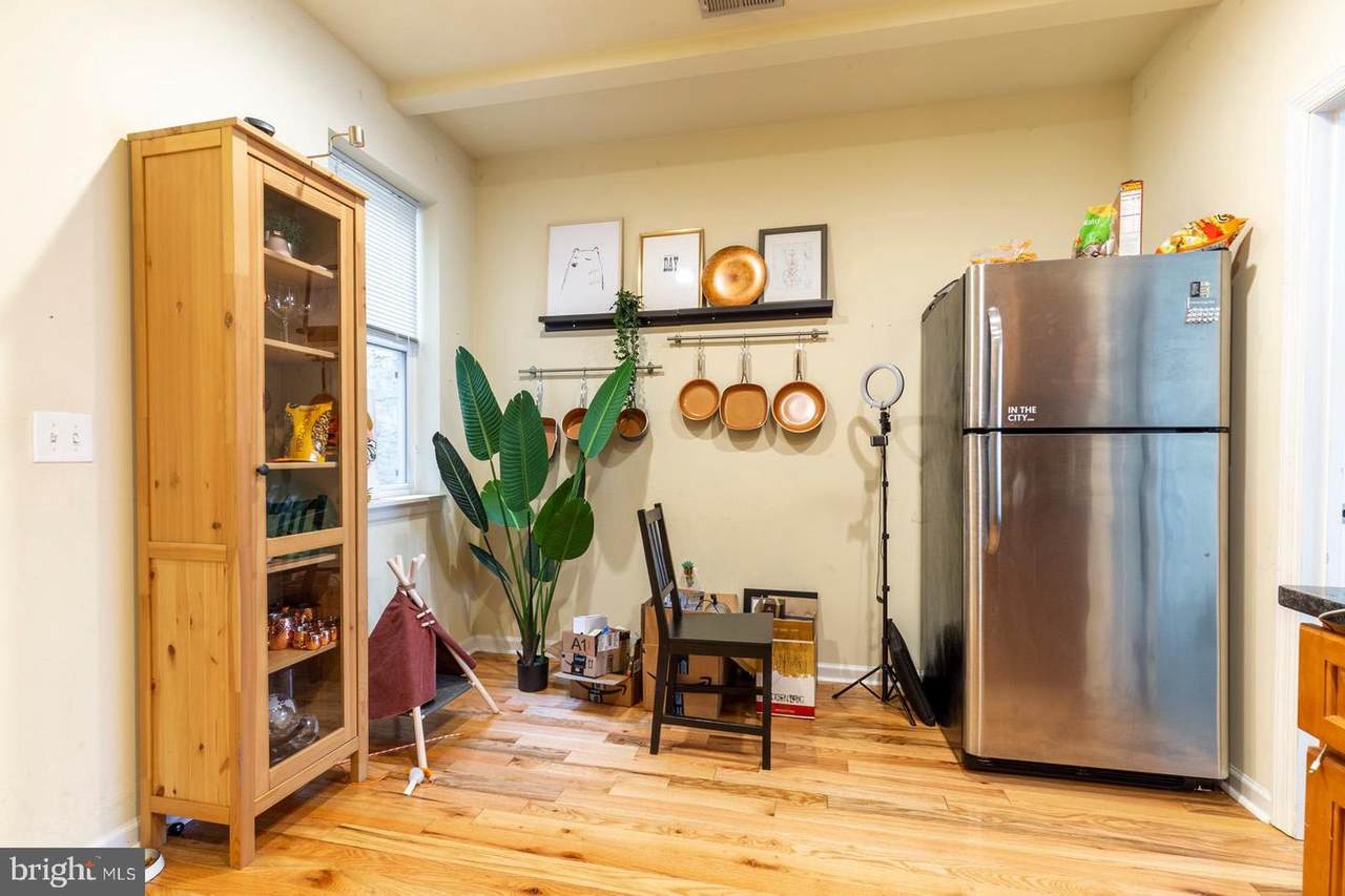 514 39TH Street - Photo 1
