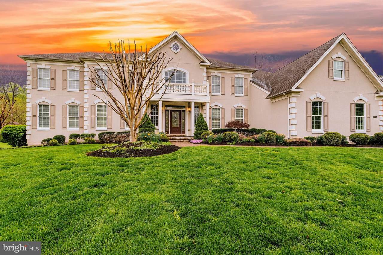 5804 Malvern Hill Court - Photo 1