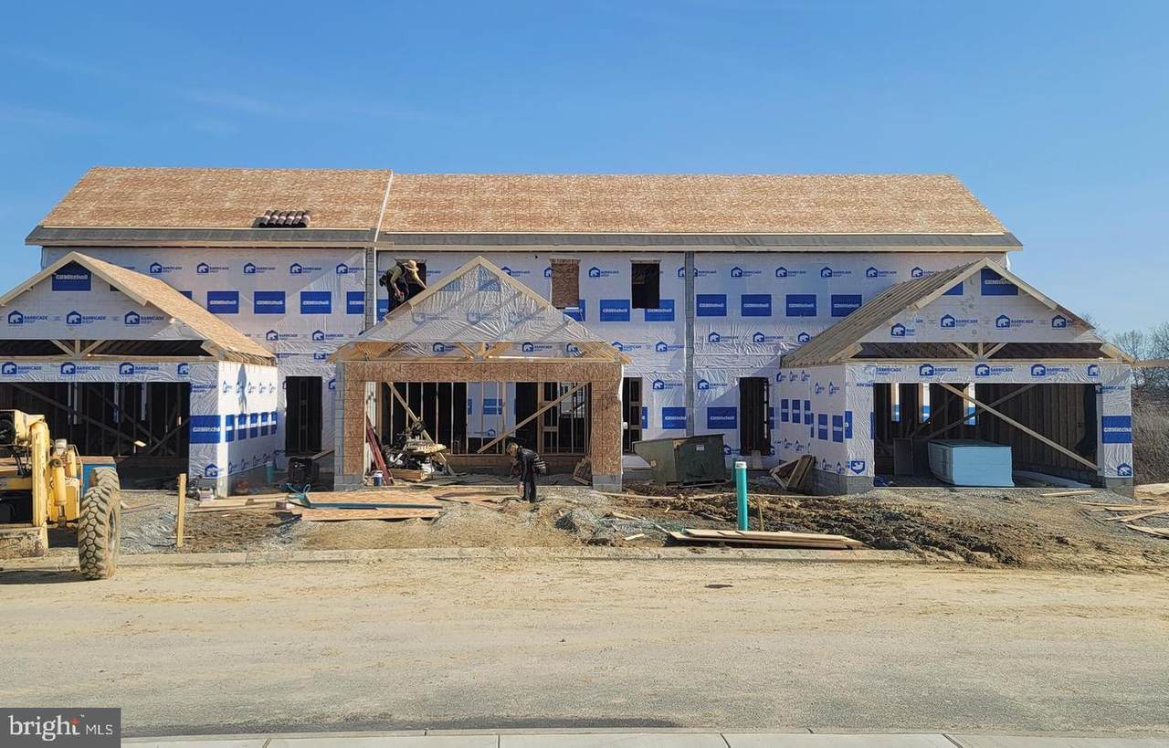 102 Rowley Court - Photo 1