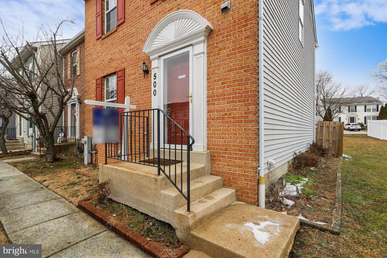 500 Kingdom Court - Photo 1