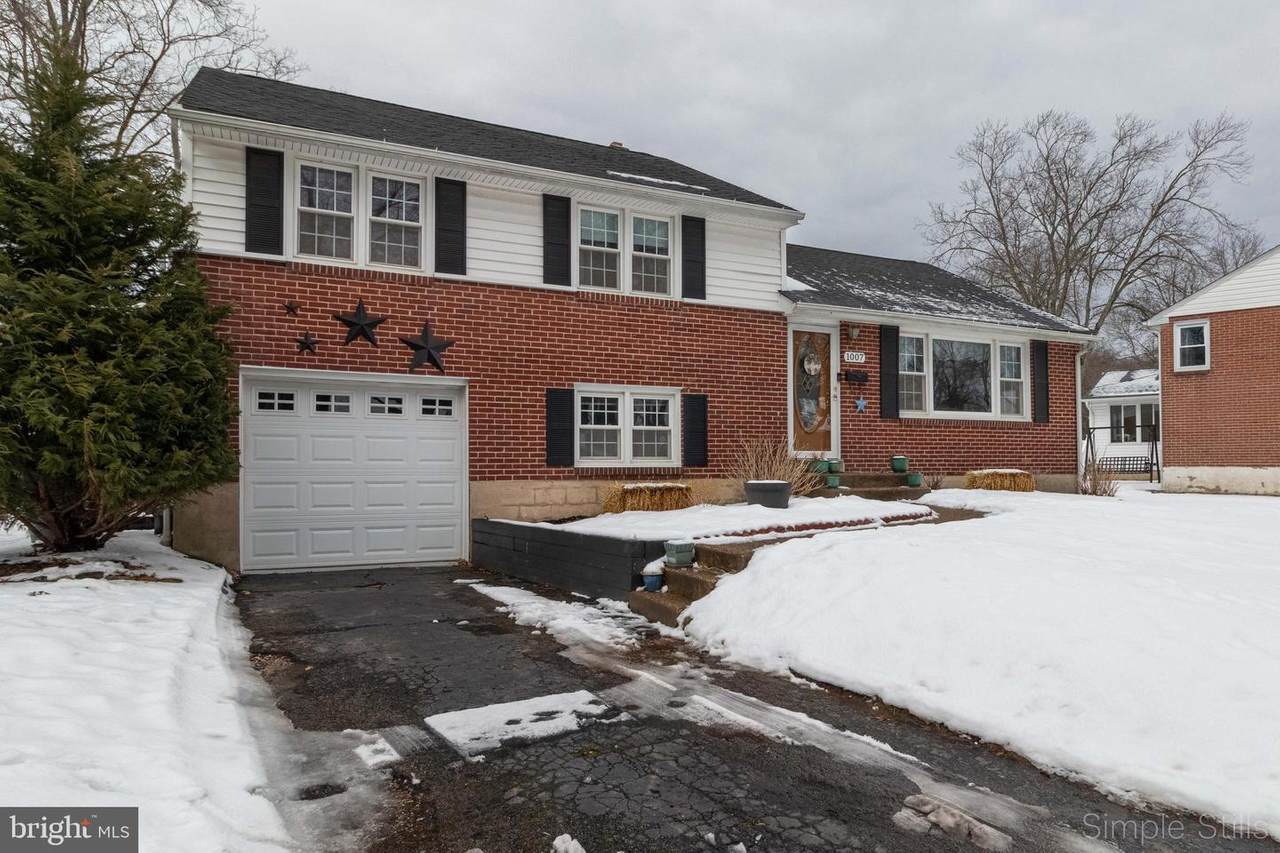 1007 Crestover Road - Photo 1