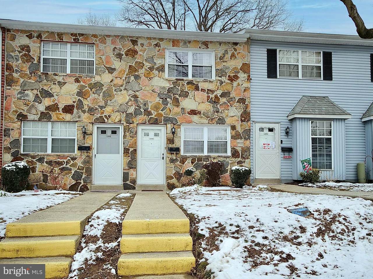 1330 Rolling Glen Drive - Photo 1