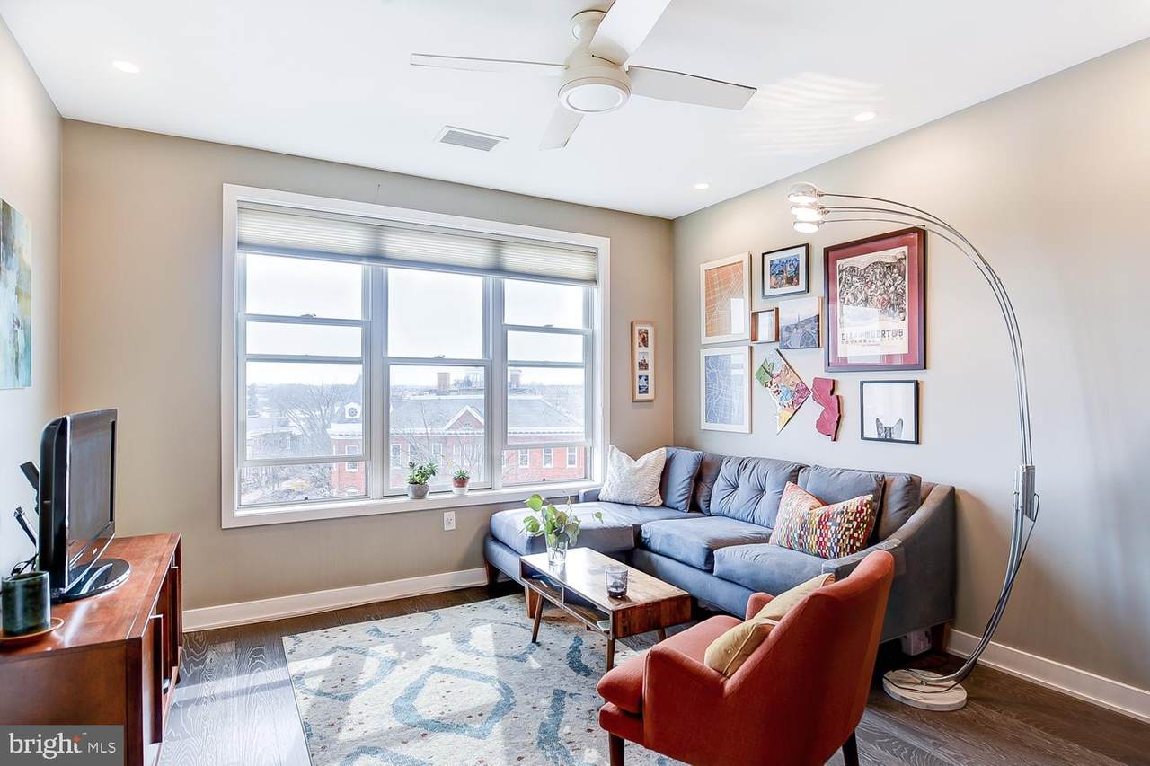 1350 Maryland Avenue - Photo 1