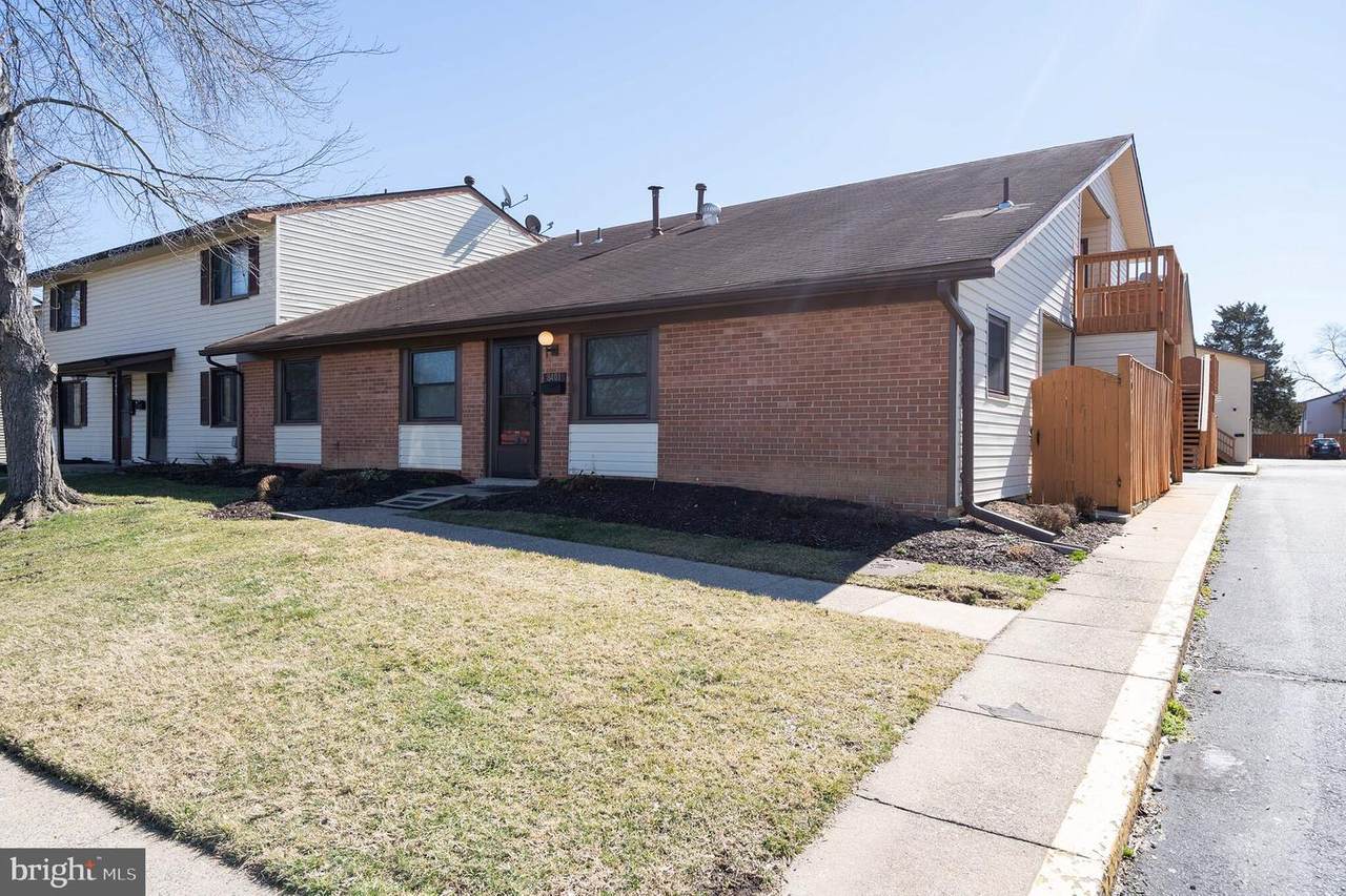 8401 Credos Court - Photo 1