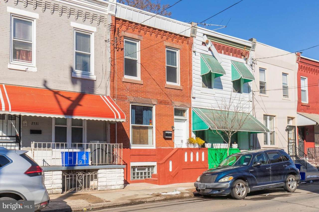 2529 Montgomery Avenue - Photo 1