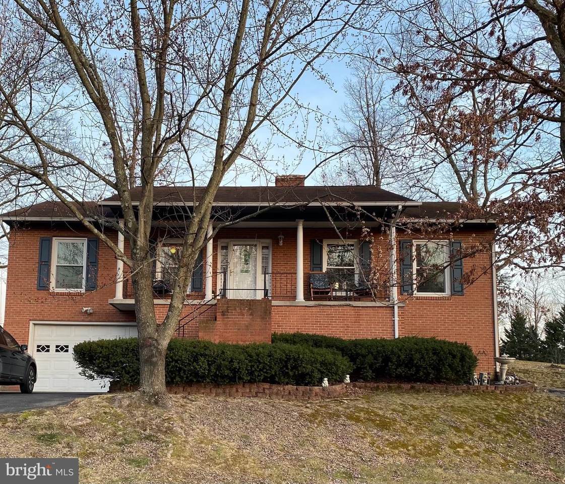 100 Oak Ridge - Photo 1