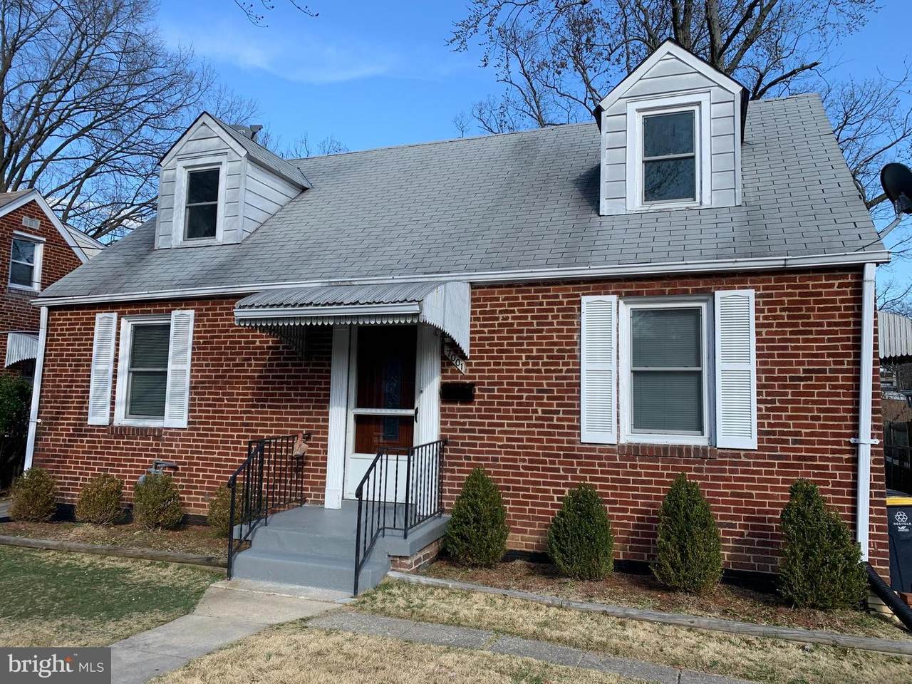 7001 24TH Avenue - Photo 1