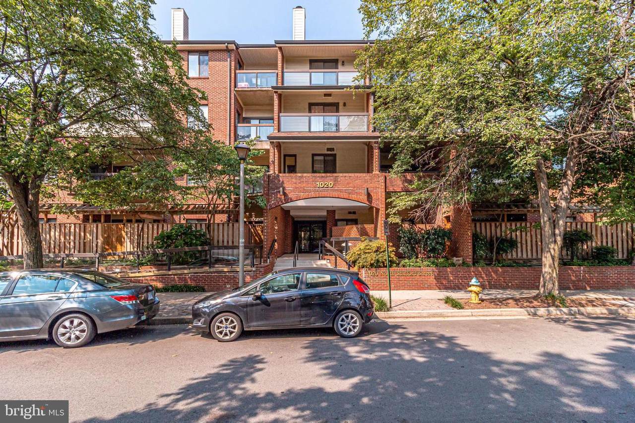 1020 Stafford Street - Photo 1