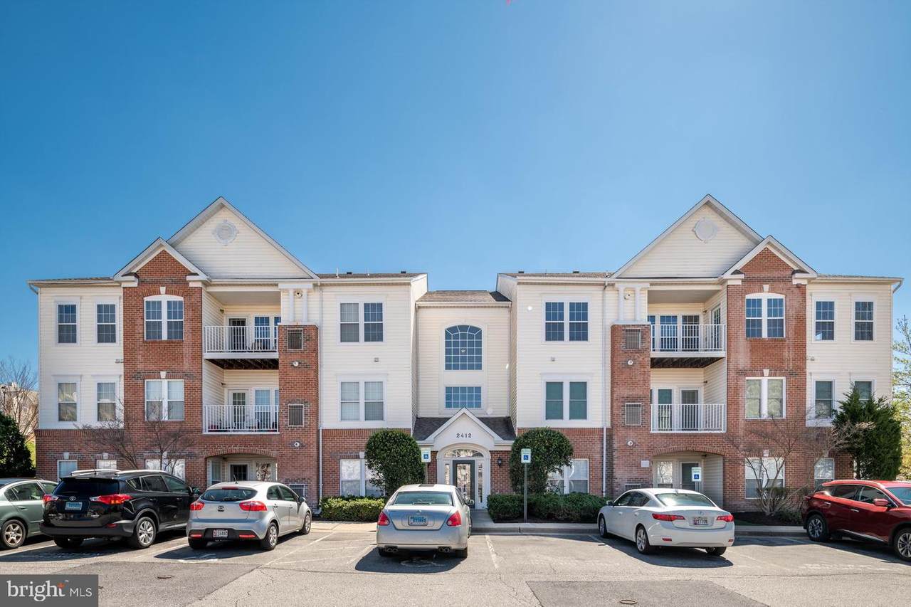 2412 Chestnut Terrace Court - Photo 1