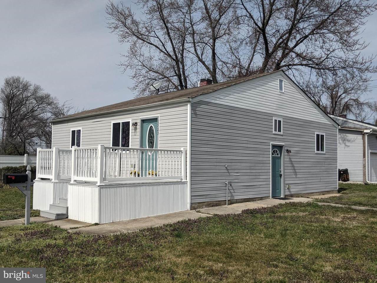 1523 Delvale Avenue - Photo 1
