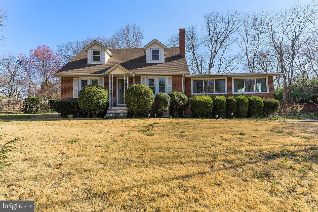 1514 Lakewood Drive - Photo 1