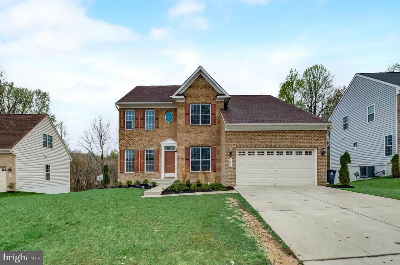 6202 Oglethorpe Mill Drive - Photo 1