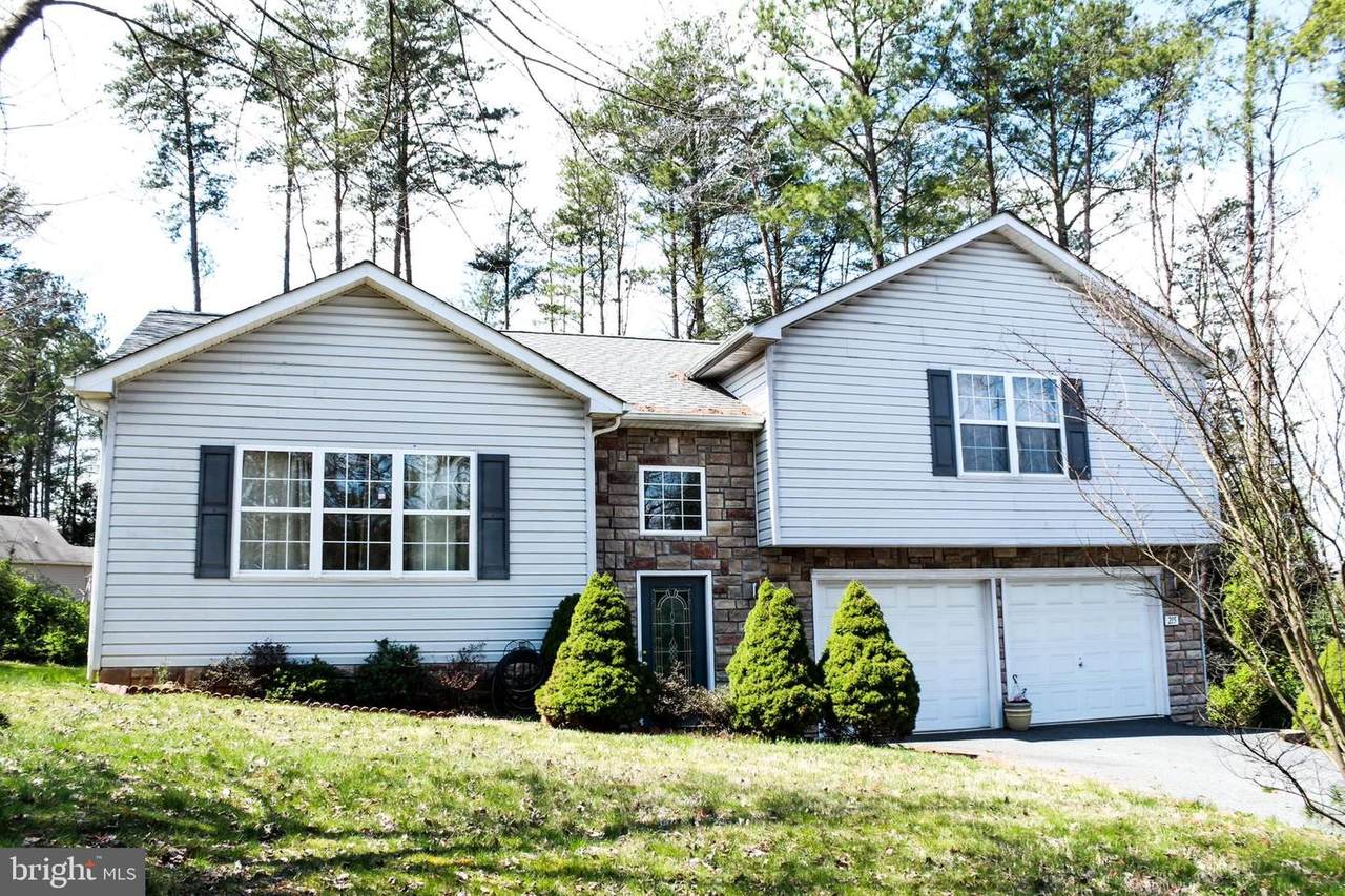 215 Riverdale Lane - Photo 1