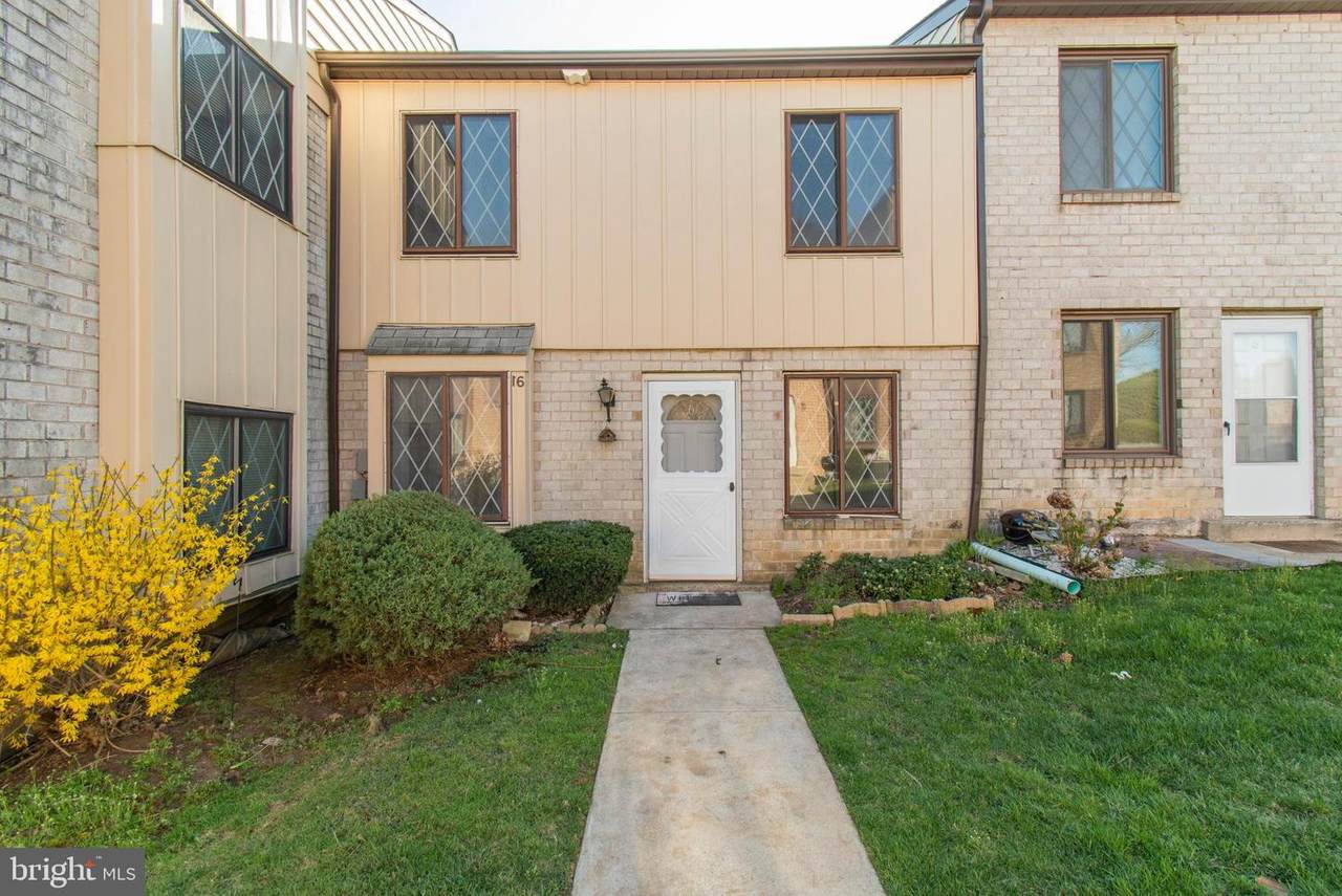 5200 Hilltop Drive - Photo 1