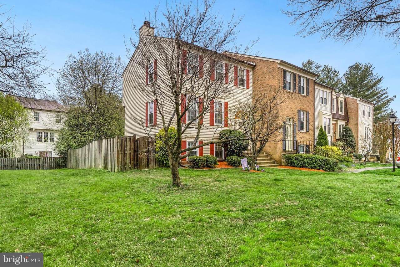 2810 Grovemore Lane - Photo 1