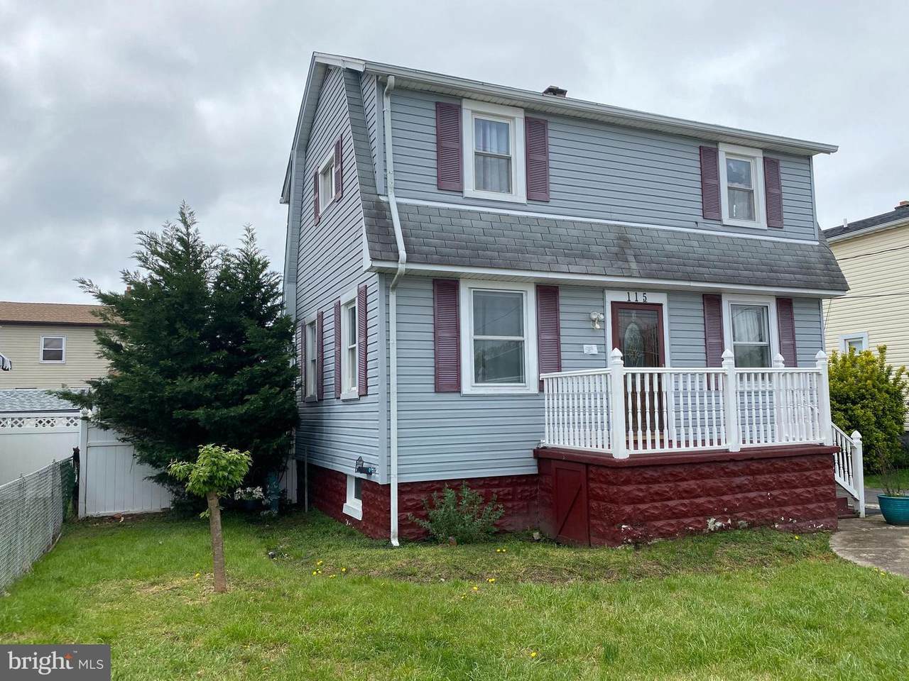 115 Wise Avenue - Photo 1