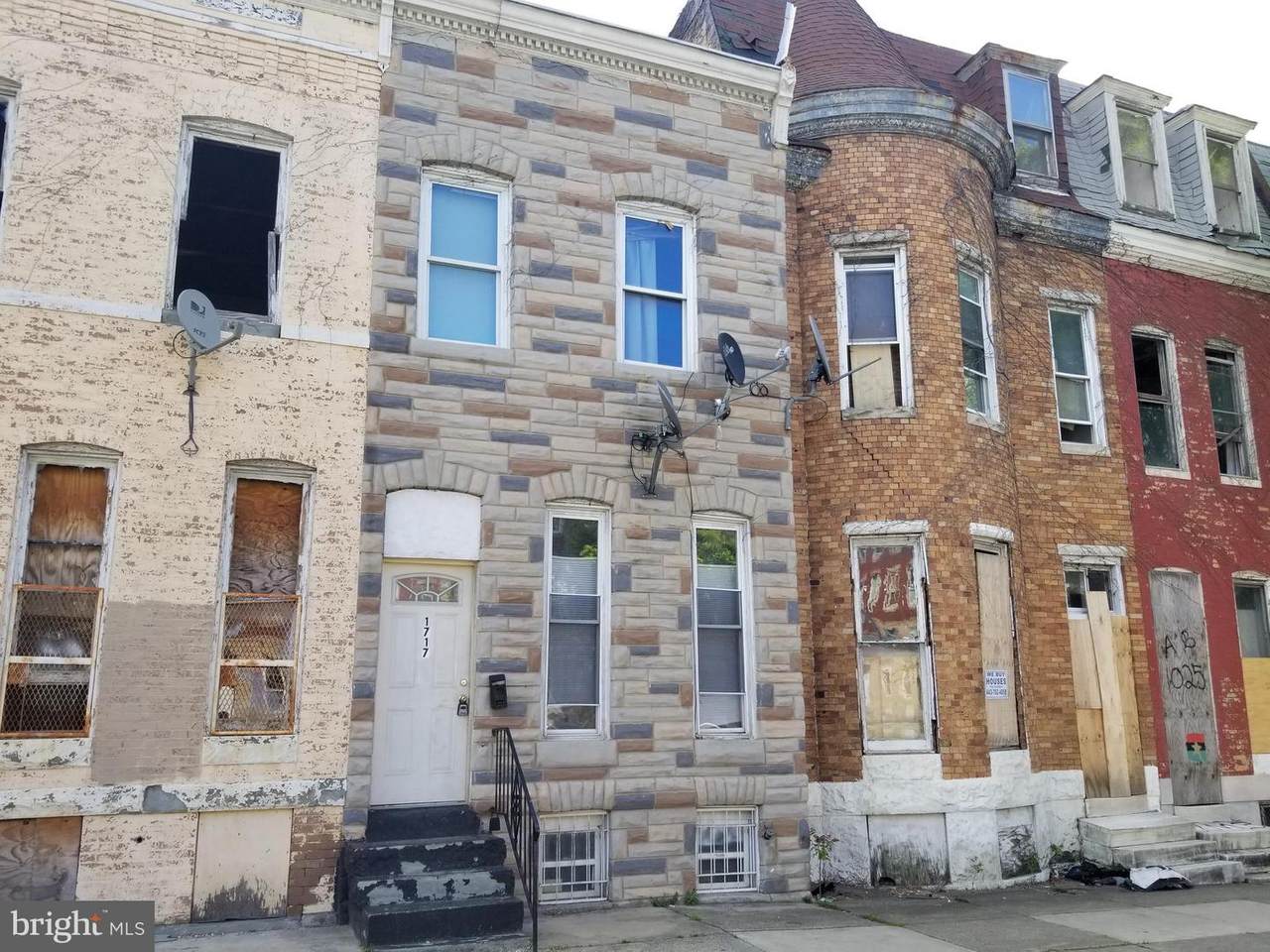 1717 Fulton Avenue - Photo 1