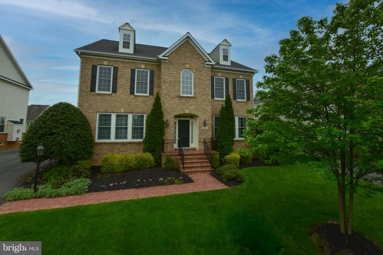 22842 Arbor View - Photo 1