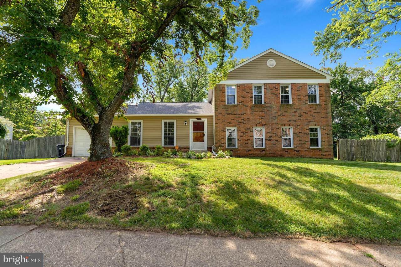 9024 Loughran Road - Photo 1