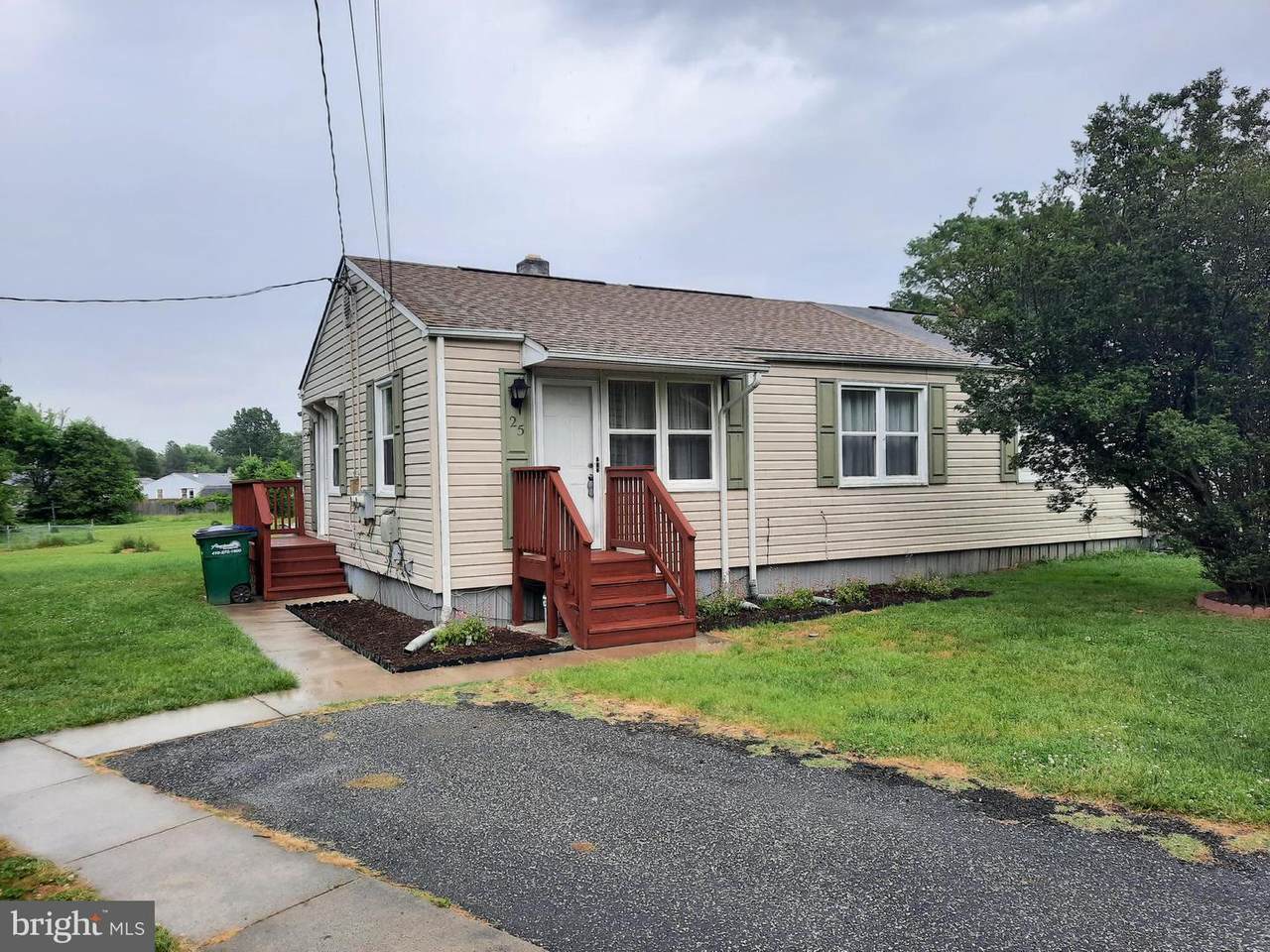 25 Chesapeake Court - Photo 1