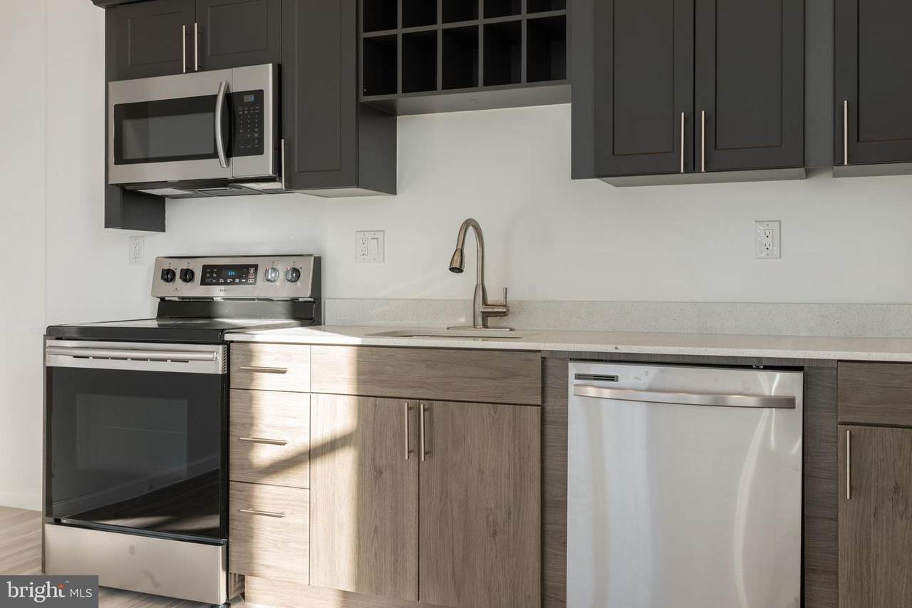 3901-3 Kensington Avenue - Photo 1