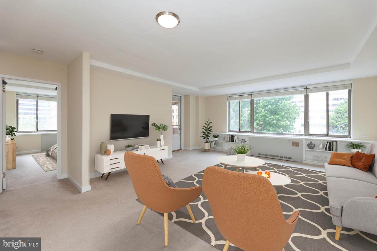 1111 Arlington Boulevard - Photo 1