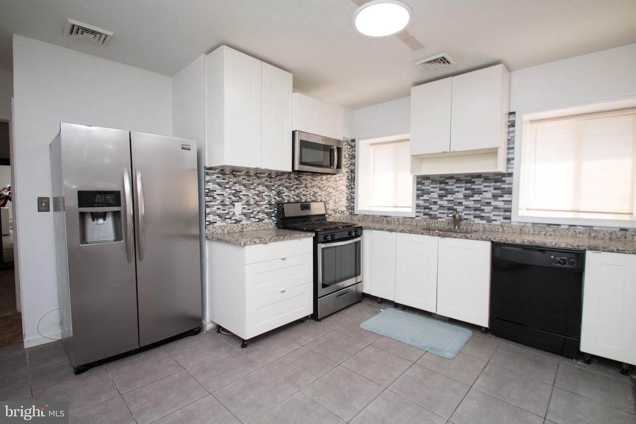 1849 15TH Street - Photo 1