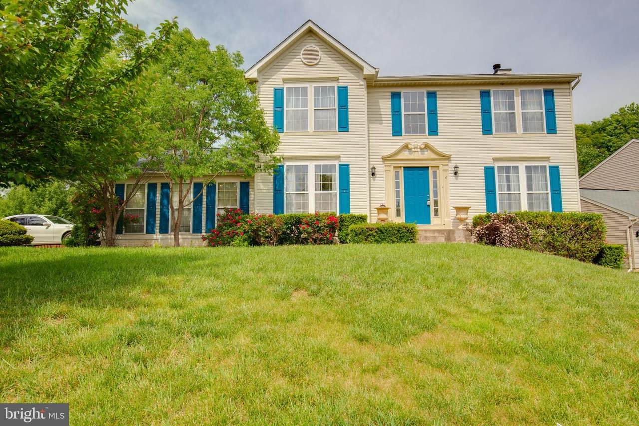 8 Emerald Drive - Photo 1