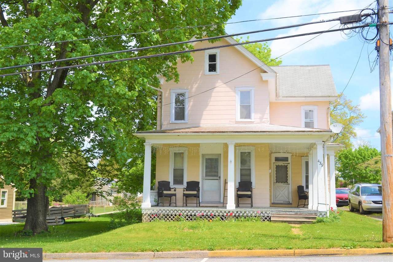 439 Main Street - Photo 1