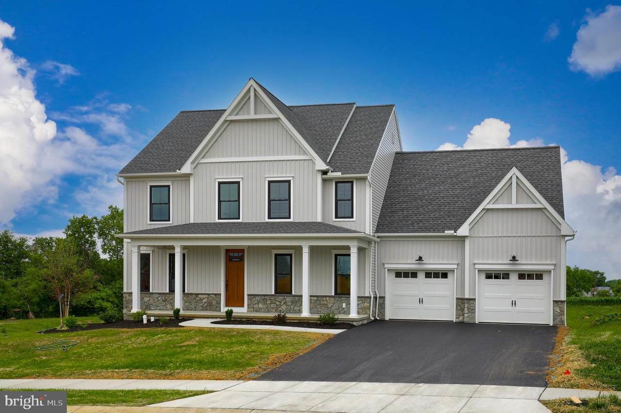 151 Bonneville Drive - Photo 1