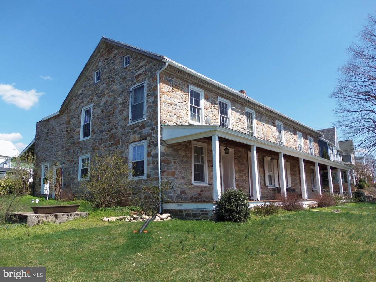 4452 Division Highway - Photo 1