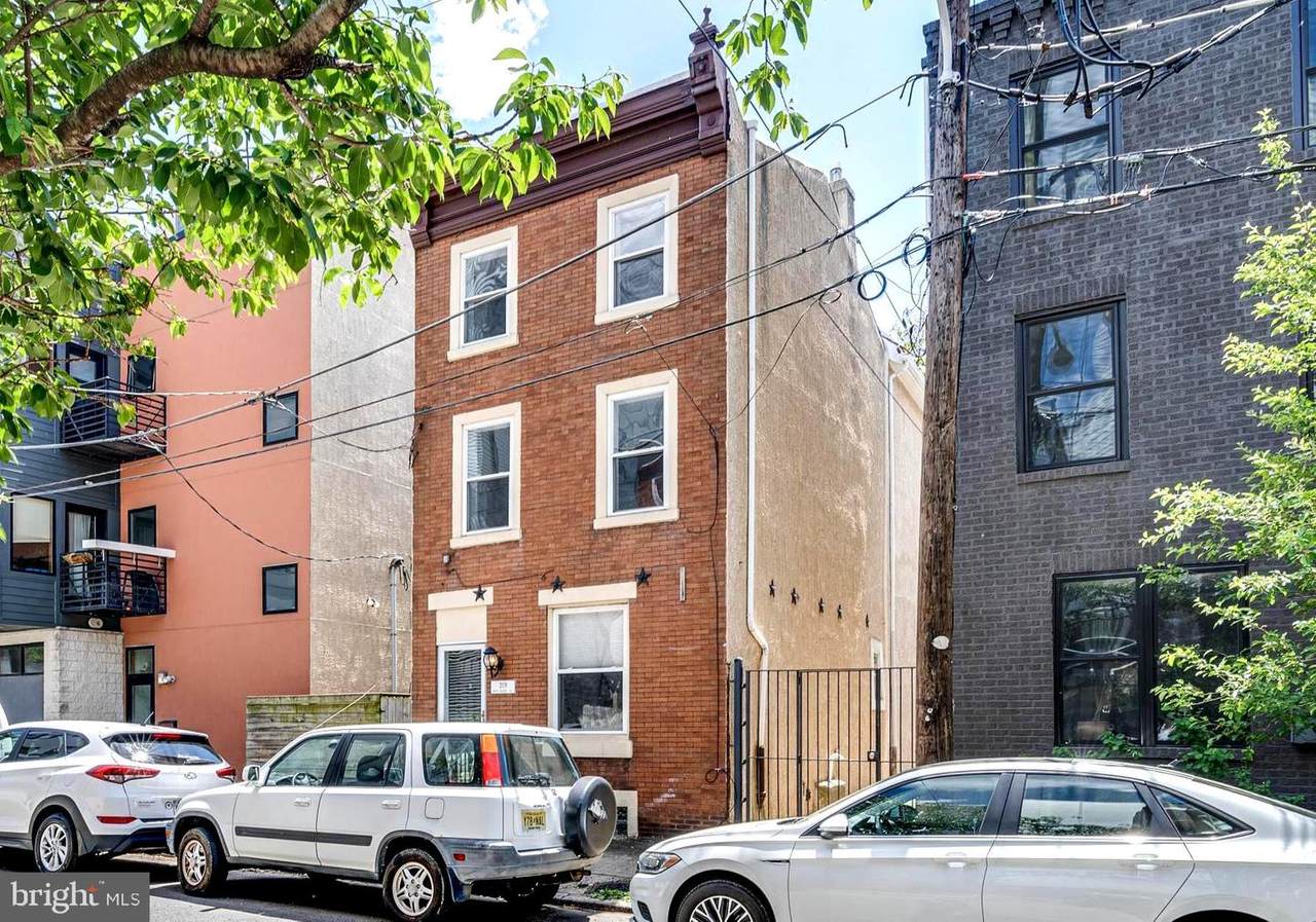 208 Wildey Street - Photo 1