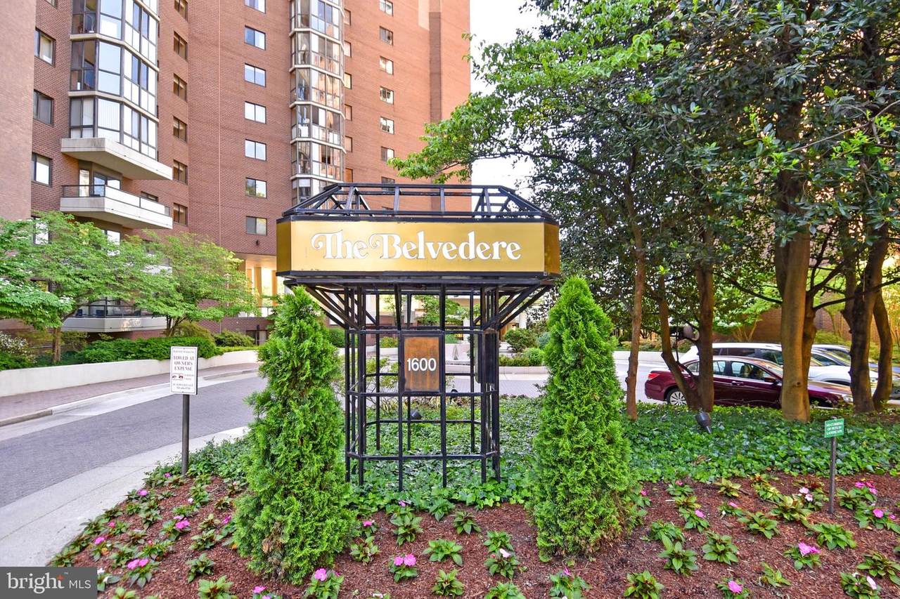 1600 Oak Street - Photo 1