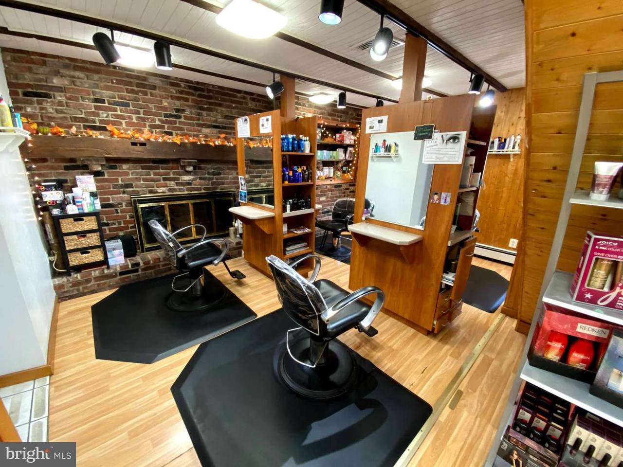 8 Main Street - Photo 1
