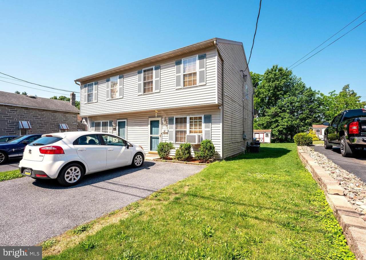 3242 Montrose Avenue - Photo 1