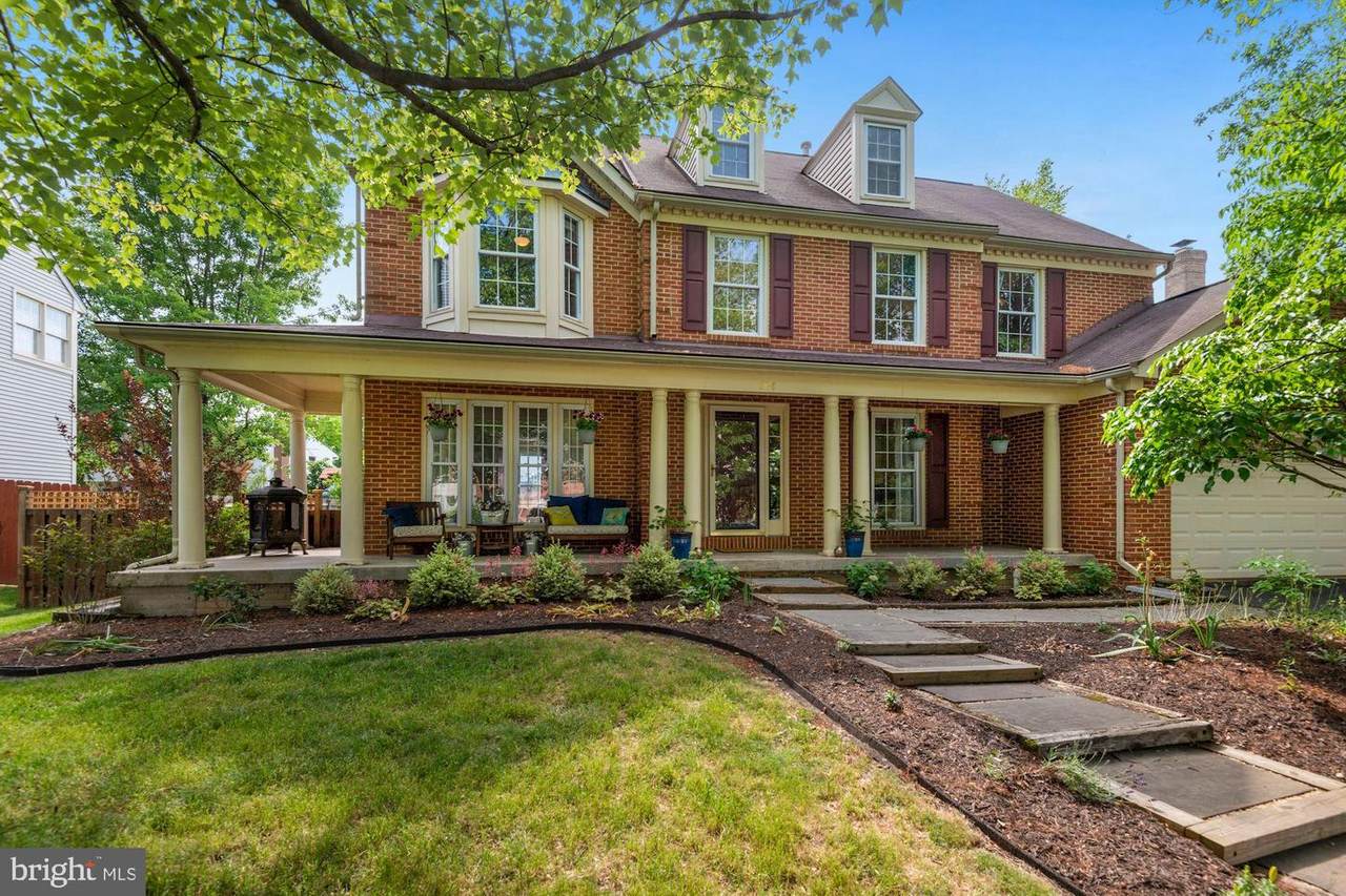704 Tamani Drive - Photo 1