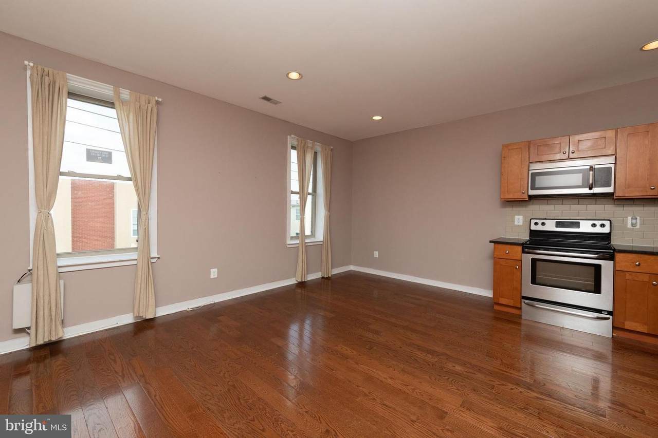 1806 Berks Street - Photo 1