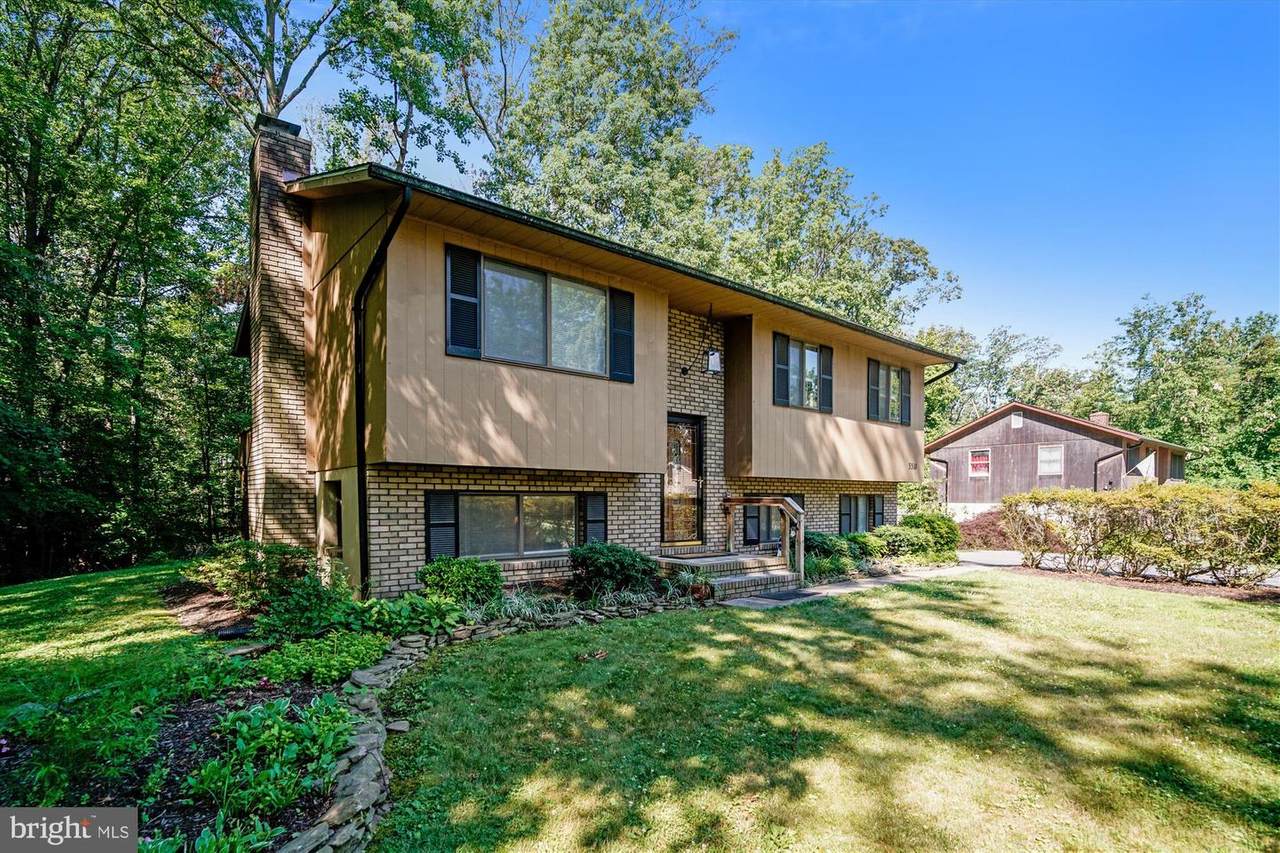 3310 Glebe Drive - Photo 1