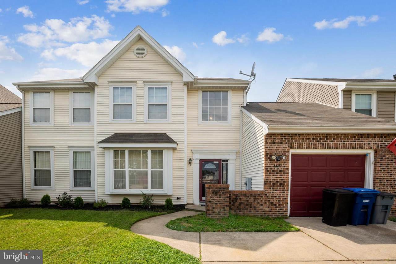 102 Sharpless Boulevard - Photo 1