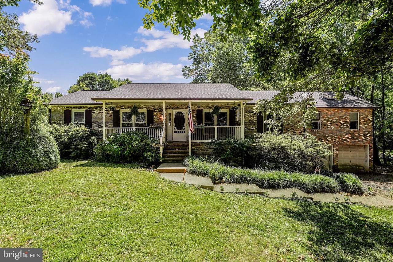 105 Barnswallow Lane - Photo 1