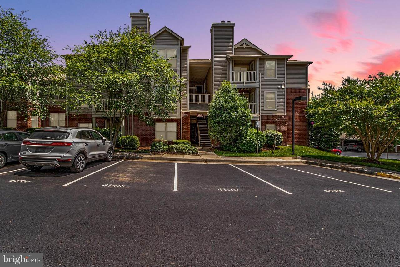 1712 Abercromby Court - Photo 1