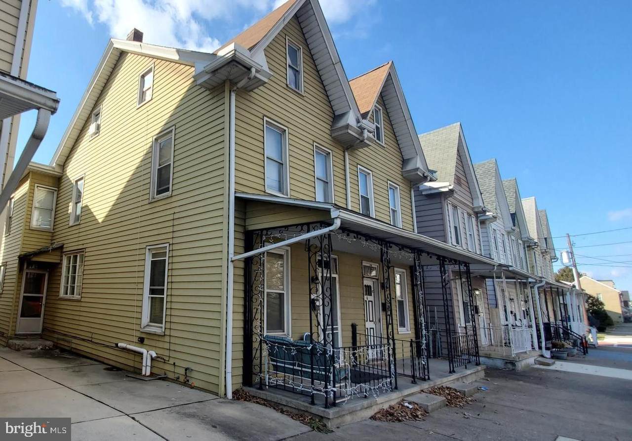618 2ND Street - Photo 1