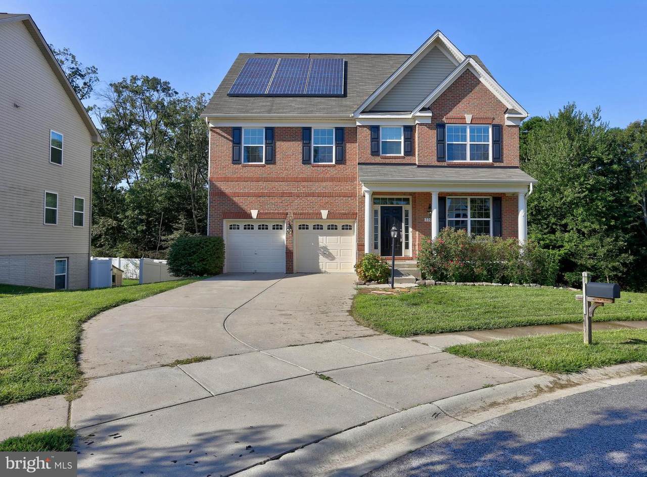 7706 Redcliff Court - Photo 1